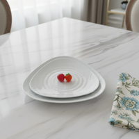 Vaisselle HCMA, assiette plate triangulaire nordique pour hôtel, design moderne, vaisselle de restaurant en gros, assiettes incassables pour salade et pâtes, ensembles de plateaux