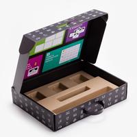Boîte d'expédition en carton ondulé personnalisée avec poignée intégrée