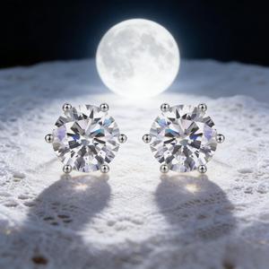 Pendientes de tuerca de moissanita 2CT 2026ZP de plata de ley 925, regalo de cumpleaños, joyería de fiesta, accesorio de moda para mujer - Product Image 1