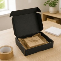 Boîte d'expédition pliable A5 carrée noire personnalisée, peu profonde, imperméable, avec intérieur en éponge, à rabat supérieur, vente en gros, directement de l'usine, approvisionnement en vrac