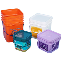 Seau carré en PP de qualité alimentaire de 20 L pour aliments pour animaux de compagnie, recyclable, avec couvercles, logo personnalisé, seaux de stockage alimentaire en gros