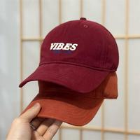 Gorra de béisbol de PVC con letras bordadas de otoño para mujer, versátil, con protección solar, de ala ancha, efecto adelgazante, gorra de camionero moderna para hombre