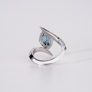 แหวนเพชรทองคำแท้ 14K เพชรเพาะเลี้ยงสำหรับผู้หญิง เครื่องประดับเพชรหรูหราสไตล์คลาสสิกพร้อมเพชรระยิบระยับ - Product Image 3