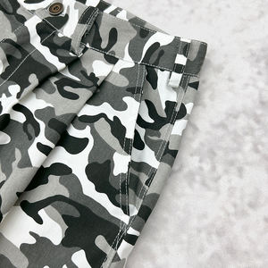 Fabricante de Shorts Holgados de Diseñador para Verano, Shorts Cargo de Camuflaje Personalizados para Hombre con 6 Bolsillos, Shorts Bermuda de Nailon Esenciales para Ropa Urbana - Product Image 4