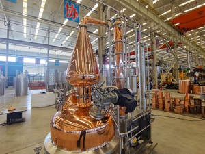 เครื่องกลั่นไอน้ำไฟฟ้าขนาด 300 ลิตร สำหรับวิสกี้และวอดก้า - Product Image 3