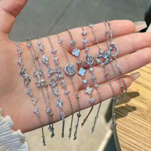 Bracelets à breloques en zircon perlé <span class=keywords><strong>de</strong></span> <span class=keywords><strong>lune</strong></span>, unisexe, délicats, à fleurs, bijoux tendance pour cadeaux d'anniversaire - Product Image 1