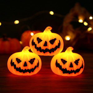 Linterna LED de Calabaza para Fiesta de Halloween, Luz Decorativa con Cara Sonriente para Calle y Patio, Ambiente Festivo de Calabaza Portátil - Product Image 5