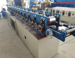 Machine de formage de profilés en acier <span class=keywords><strong>Omega</strong></span> entièrement automatique à grande vitesse, marque XINGHE, puissance 5.5+4kw, 220/380/440V, nouvelle machine à poutres de charpente - Product Image 2