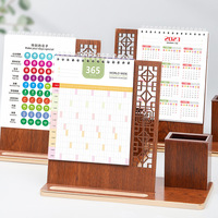 Kalender Meja dan Bulan Dekorasi Rumah Kantor, Blok Kayu Terus Menerus dengan Kalender Hari Tahun