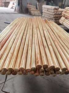 Manico per <span class=keywords><strong>Scopa</strong></span> in Legno di Eucalipto Verniciato di Prima Qualità, Stile Moderno, Personalizzabile OEM - Product Image 4