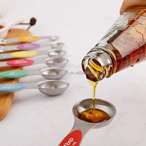 Venta caliente 2025 Cucharas medidoras magnéticas Juego de <span class=keywords><strong>6</strong></span> Cucharaditas apilables de doble cara de acero inoxidable para medir ingredientes secos y líquidos - Product Image 2
