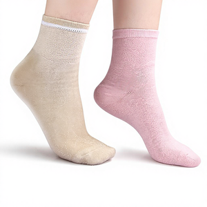 Chaussettes de sport unisexe jetables, mi-mollet, pour le <span class=keywords><strong>jogging</strong></span>, couleurs personnalisables, avec revers tissé antibactérien, pour usage quotidien en hiver - Product Image 6