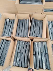Charbon de bois de sciure de bois premium du Vietnam, haute chaleur, sans étincelles, longue durée de combustion, combustible pour la cuisson en extérieur - Product Image 2