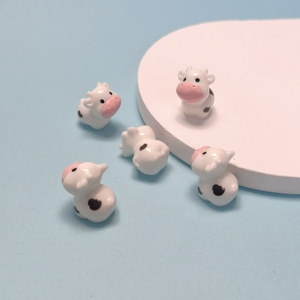100 Piezas de Mini Figuras de Vacas de Resina, Adornos de Animales de Granja en <span class=keywords><strong>3D</strong></span>, para Decoración de Jardín de Hadas, Paisajes y Pasteles - Product Image 1