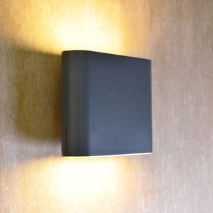 מודרני אלומיניום עמיד למים שטוח גן מרפסת חיצוני led קיר רכוב למעלה ולמטה מנורה - Product Image 5