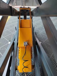 Elevador de tijera en el suelo portátil hidráulico automotriz de 3500kg - Product Image 2