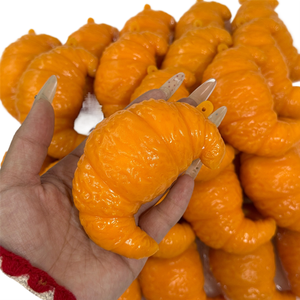 Recherche d'agents de gros : Nouveauté 2026 – Balle anti-stress à remontée lente en TPR, en forme de bloc, sonore <span class=keywords><strong>et</strong></span> croquant, type <span class=keywords><strong>croissant</strong></span>, pour un sensation de satisfaction sonore <span class=keywords><strong>et</strong></span> tactile - Product Image 1