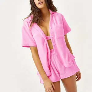 कस्टम नई पोशाक ग्रीष्मकालीन फैशन कॉटन टेरी तौलिया शर्ट शॉर्ट्स दो पीस सेट टेरी तौलिया महिलाओं का सेट 2024