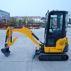 Mini Escavatore Economico da 1,8 Tonnellate per Costruzioni e Demolizioni con Trivella, Martello Idraulico e Parti di Ricambio - Product Image 3