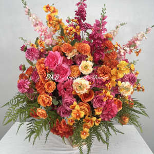 Centrotavola Floreale per Matrimoni di Grandi Dimensioni 80 cm con <span class=keywords><strong>Rose</strong></span> Arancioni e Rosse in Seta Artificiale per Eventi e Decorazioni Nuziali - Product Image 2