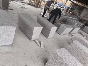 Bancos de piedra de granito pulido de granito irregular G303 para diseño de paisaje adecuado para jardines, parques y patios - Product Image 3