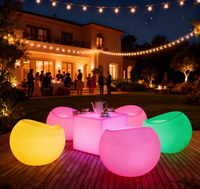 Chaises modernes en plastique à LED pour intérieur/extérieur en forme de pomme avec télécommande et changement de couleur pour les boîtes de nuit, les salons, les maisons et les hôtels