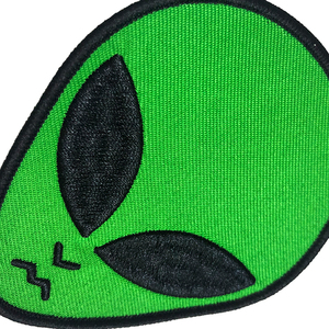 Petite taille personnalisée cool crâne patch alien patch tissé - Product Image 2