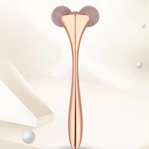 <span class=keywords><strong>Rouleau</strong></span> <span class=keywords><strong>de</strong></span> massage facial à main anti-rides pour le visage, le cou, le visage, la peau, la <span class=keywords><strong>rose</strong></span> et l'euartz - Product Image 5