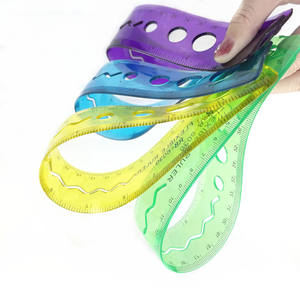 <span class=keywords><strong>Righello</strong></span> trasparente a colori <span class=keywords><strong>righello</strong></span> in plastica con centimetri millimetri pollici colori assortiti chiari righelli per i bambini delle scuole - Product Image 3