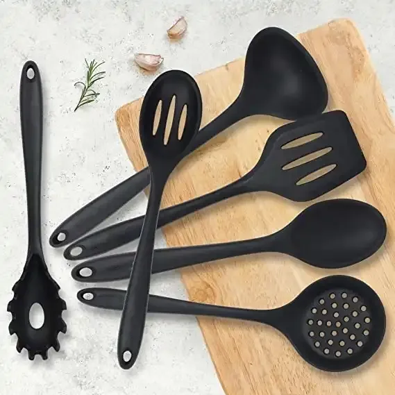 Utensílios de cozinha de alta qualidade, grampos, espátulas, colheres, escovas, misturadores, panelas de silicone