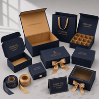 Boîte cadeau rigide de luxe sur mesure, directement de l'usine, avec fermeture magnétique et poignée en corde pour vêtements, montres, parfums, cosmétiques