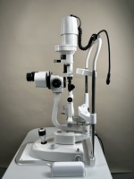 Microscopio de Alta Precisión con Múltiples Aumentos y Lámpara de Hendidura LED de 5 Niveles