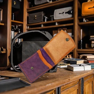 กระเป๋าสตางค์หนังแท้สไตล์วินเทจแบบเปิดขนาดเล็กบาง ป้องกันการโจรกรรม RFID บุด้วยผ้าฝ้าย มีช่องใส่บัตรความจุเยอะ พร้อมช่องใส่บัตรประชาชน - Product Image 6