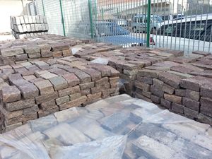 Venta de materiales de construcción Holler Porfidi Marca PPIATR15 10.1.7 Piedra natural aprobada por la CE para cubrir cuadrados y pórticos - Product Image 3