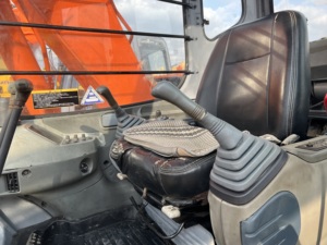 Hitachi EX120-5 EX120-3 EX120-2 excavatrices EX200-5 EX200-3 avec pompe hydraulique KYB Composants centraux de la boîte de vitesses Fabriqué au Japon Vente d'occasion - Product Image 6