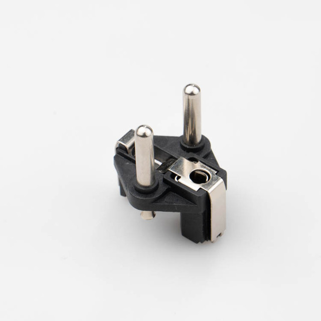 2 Round Pin French Plug Insert with Grounding Hole Type E Inner Connector Core