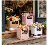 Vente en gros de boîtes à fleurs portables, nouveautés, design unique, pliables, carrées, pour fleuristes.