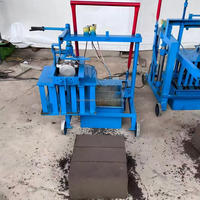 Machine de fabrication de blocs creux autobloquants à pression hydraulique mobile oblique BL 2-45 pour une utilisation facile