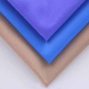 Tela Oxford a <span class=keywords><strong>Cuadros</strong></span> <span class=keywords><strong>de</strong></span> 210D y 3mm con Revestimiento Impermeable <span class=keywords><strong>de</strong></span> PU para Forro <span class=keywords><strong>de</strong></span> Bolsas y Maletas - Product Image 4