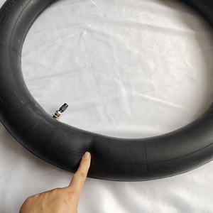 Pneu et tube de moto <span class=keywords><strong>17</strong></span> pouces Caméra moto 2.50-<span class=keywords><strong>17</strong></span> 2.75-<span class=keywords><strong>17</strong></span> 3.00-<span class=keywords><strong>17</strong></span> 3.00/3.25-<span class=keywords><strong>17</strong></span> <span class=keywords><strong>chambre</strong></span> à <span class=keywords><strong>air</strong></span> butyle 300/325-<span class=keywords><strong>17</strong></span> <span class=keywords><strong>chambre</strong></span> à <span class=keywords><strong>air</strong></span> - Product Image 6