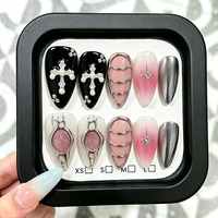 Vente en gros de faux ongles de luxe faits à la main avec boîte d'emballage acrylique au design personnalisé, autocollants pour ongles OEM/ODM, ongles à presser