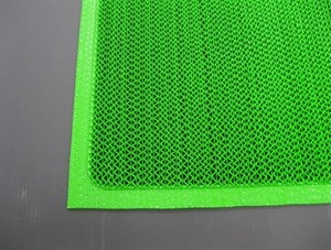 Alfombrillas de baño duraderas de PVC de alta calidad, alfombrillas de suelo con patrón cuadrado suave, venta al por mayor a granel para línea de producción de espacio de baño - Product Image 4
