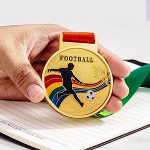 Medallas de Fútbol y Baloncesto de Metal Fundido Personalizadas al por Mayor, Medallas de Maratón de Alta Calidad Chapadas en Oro para Carreras de 5 km - Product Image 2