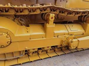 Bulldozer Caterpillar D6D D6H D6R D6G usado en stock Maquinaria de movimiento de tierras con componentes centrales Bomba de motor Modelo D5K - Product Image 6