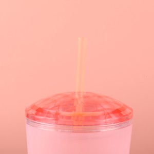 700ml personnalisé mode tendance cadeau d'affaires Girly coeur Portable haut niveau d'apparence gobelet tasse d'eau avec paille - Product Image 6