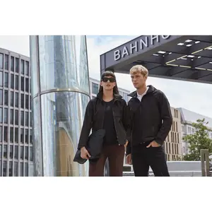 Giacca Impermeabile Sostenibile, Merchandising Ecologico - Product Image 2