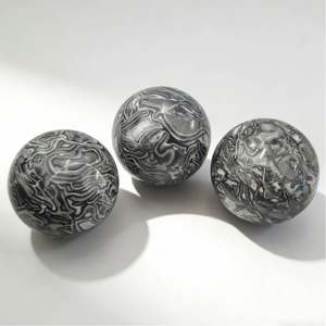 Vente en gros CrystalHola – Sphère d'agate noire bohème de haute qualité, polie, 5-7 cm, tendance mode, décoration d'intérieur unique, pour les fêtes, 1 pièce - Product Image 1