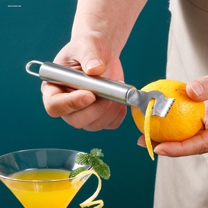 Rallador de limón de acero inoxidable, pelador de cítricos, herramienta de cocina multifuncional para naranja y lima - Product Image 4