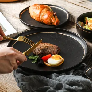 Тарелки для стейка ресторана Керамические Золотые ресторанные круглые блюда черные фарфоровые тарелки с хорошим изображением чугуна для ужина