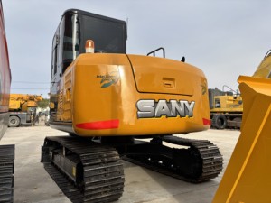 รถขุดขนาดเล็ก Sany SY75C มือสอง น้ำหนัก 7.5 ตัน อุปกรณ์ก่อสร้าง พร้อมเครื่องยนต์ เกียร์ ลูกปืน สภาพสมบูรณ์ - Product Image 5